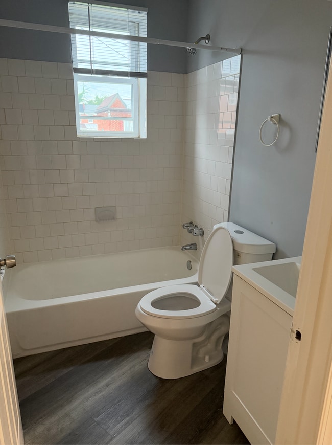 Building Photo - ? Cozy Studio Apartment in Baltimore City ...
