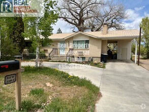 Building Photo - 910 W 1500 S