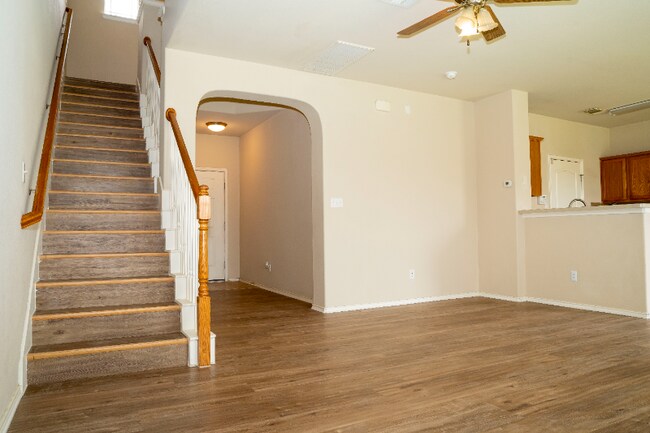 Foto del edificio - 3516 Savage Springs Dr