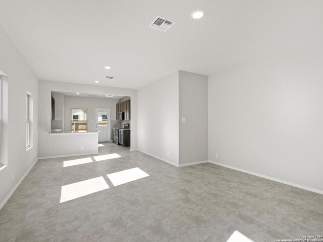 Building Photo - 2428 Dino Dr