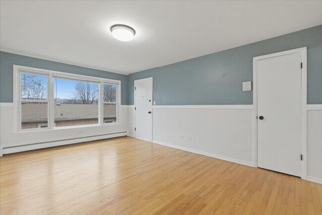 Foto del edificio - 8921 S Cottage Grove Ave