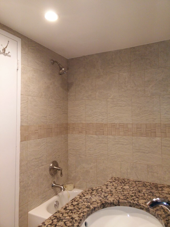 9926 Haldeman Ave Unit 75B, Philadelphia, PA 19115 Condo for Rent in