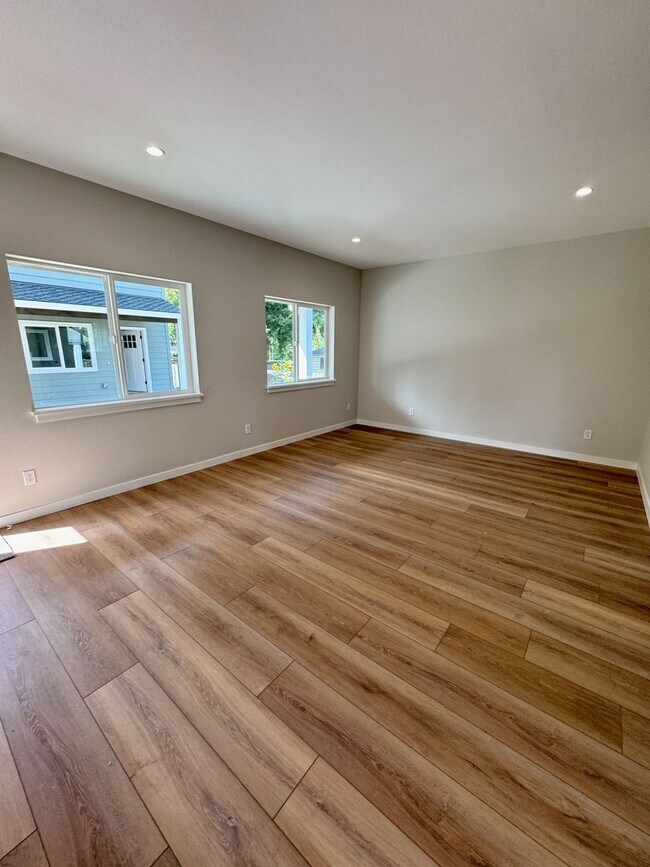 Foto del edificio - Newly Built 3 Bed, 2.5 Bath Cottage Homes ...