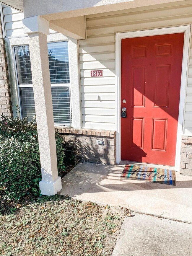 Building Photo - 1816 Shay-Lin Ct