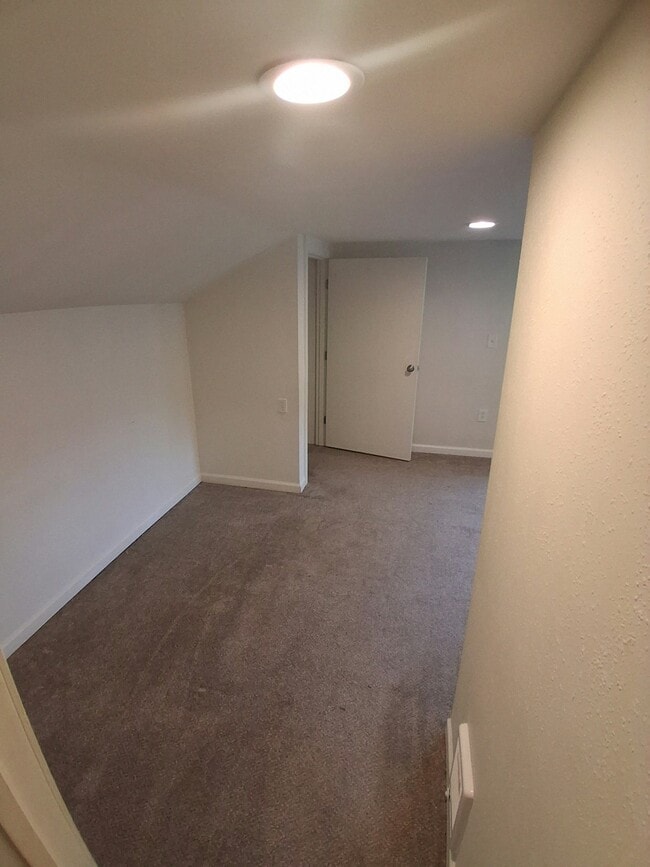 Foto del edificio - 14602 Portland Ave SW