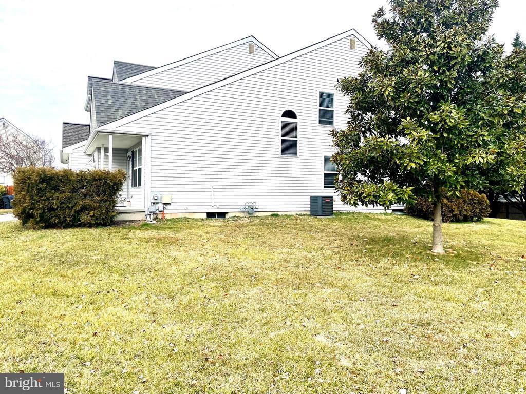Primary Photo - 673 Warren Dr