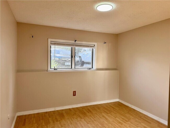 Foto del edificio - 728 Beverage Hill Ave