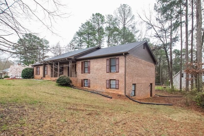 Foto del edificio - 291 Bridgewood Dr SE