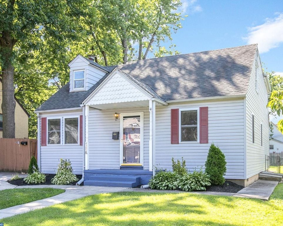 428 Kingston Ave, Barrington, NJ 08007 Apartments in Barrington, NJ