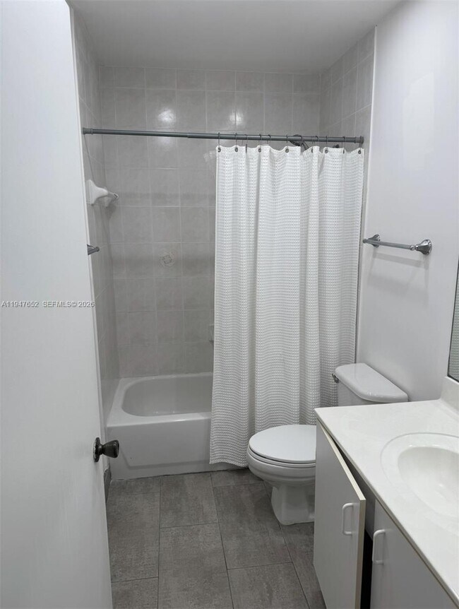 Foto del edificio - 14311 SW 96th St