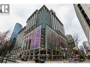 Building Photo - 938 Smithe St