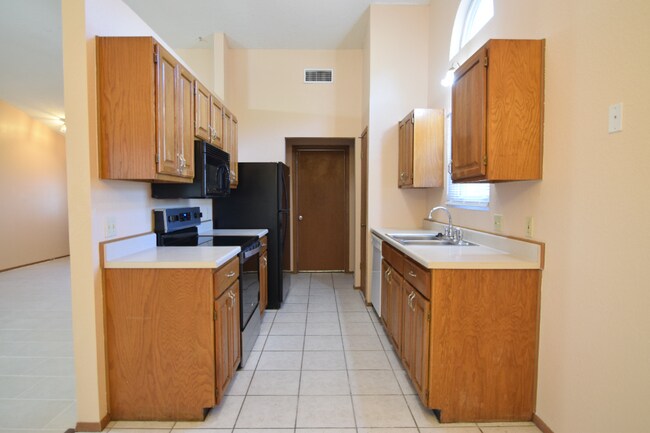 Foto del edificio - 3703 Saratoga Ave