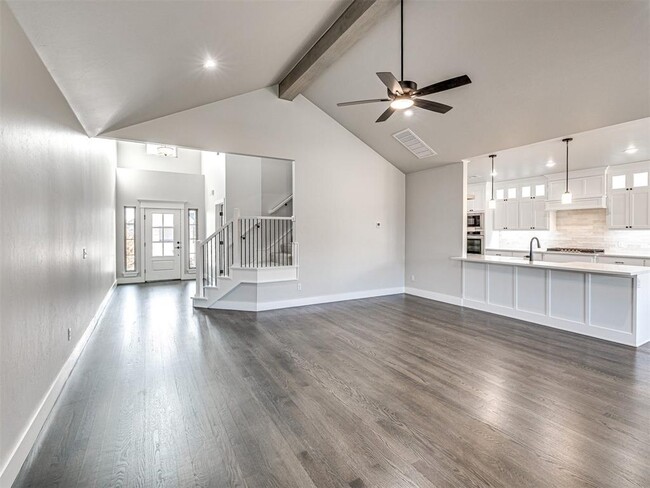 Foto del edificio - 8217 Jenny Ln