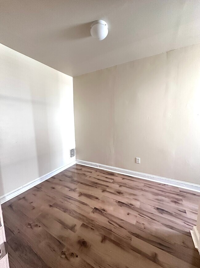 Foto del edificio - 1922 S Bonsall St