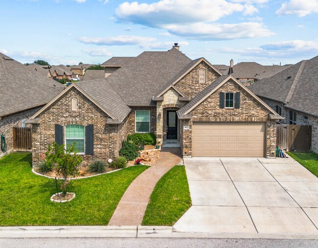 Foto del edificio - Welcome to the Largest Home in Rancho Vist...