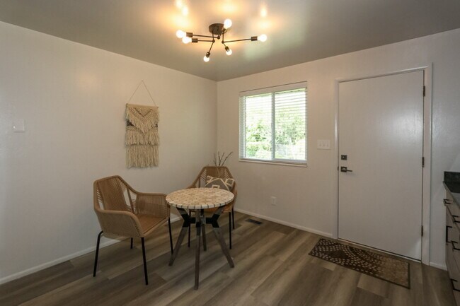 Foto del edificio - 8319 S Harrison Cir