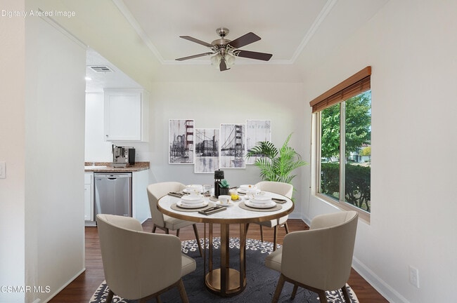 Foto del edificio - 1766 E Avenida De Las Flores