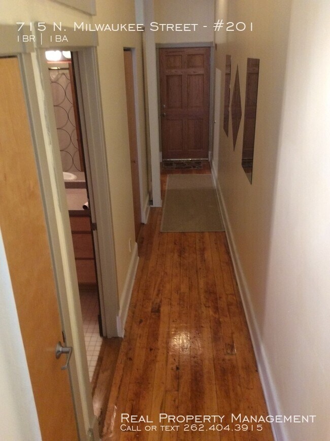 Building Photo - East Town 1 Bedroom Condo