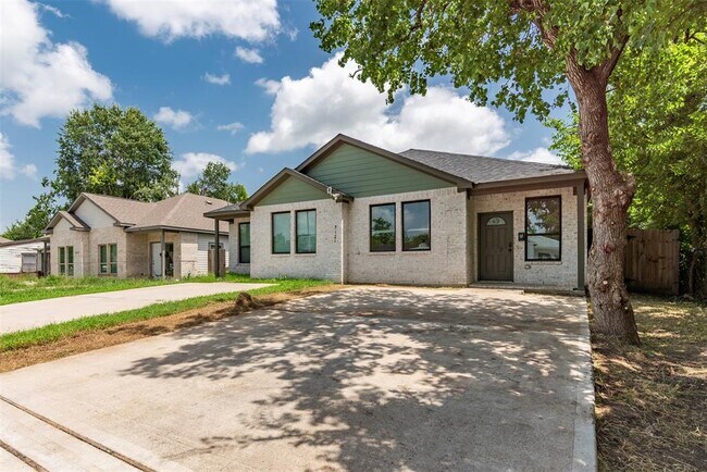 Foto del edificio - 5121 Southwind St