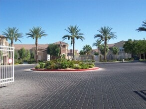 Building Photo - 10001 Peace Way