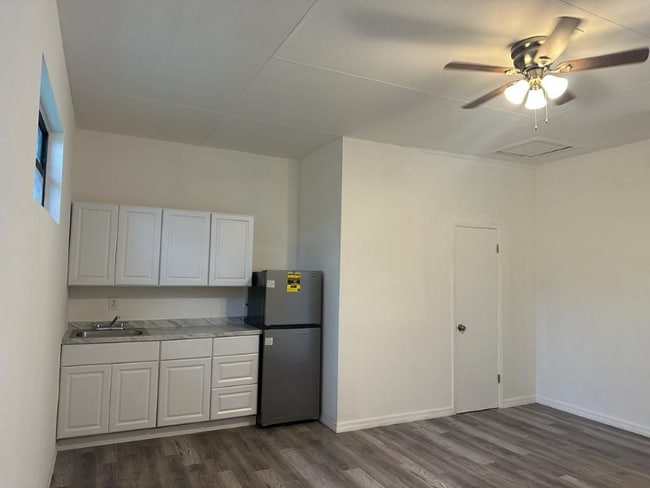 Photo - 2394 Orange Center Blvd House