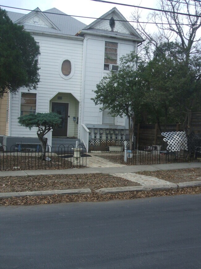 Foto del edificio - 303 Howard St.