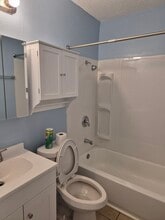 Guest Bathroom - 1104 Woodlief Trl
