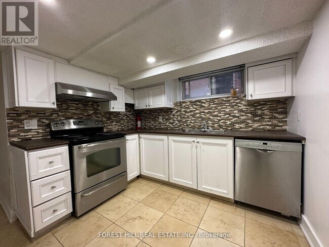 Photo du bâtiment - 922 Avenue Rd