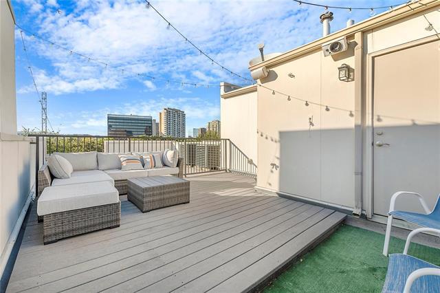 Foto del edificio - 3210 Carlisle St