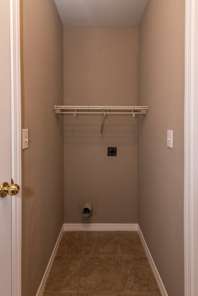 Foto del edificio - 903 SW Castlewood