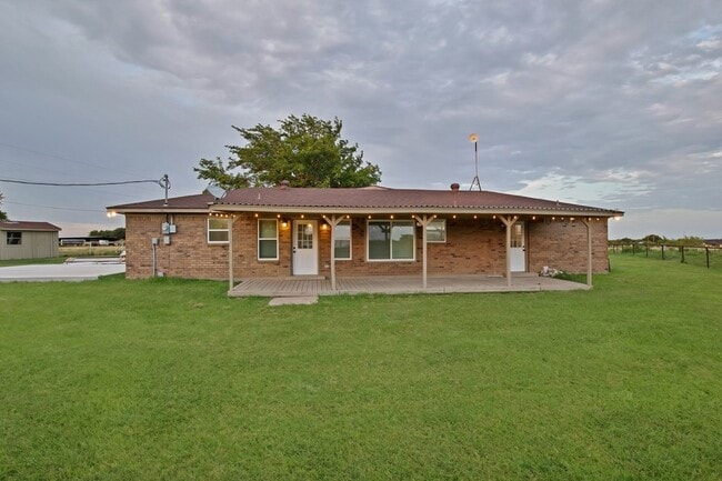 Foto del edificio - 14317 County Rd 511