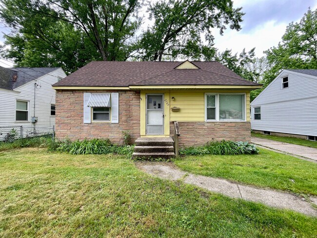 Building Photo - 2709 Madison Ave SE