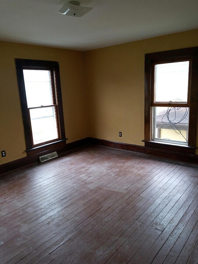 825 Dryden Rd, Zanesville, OH 43701 Townhome Rentals in Zanesville OH