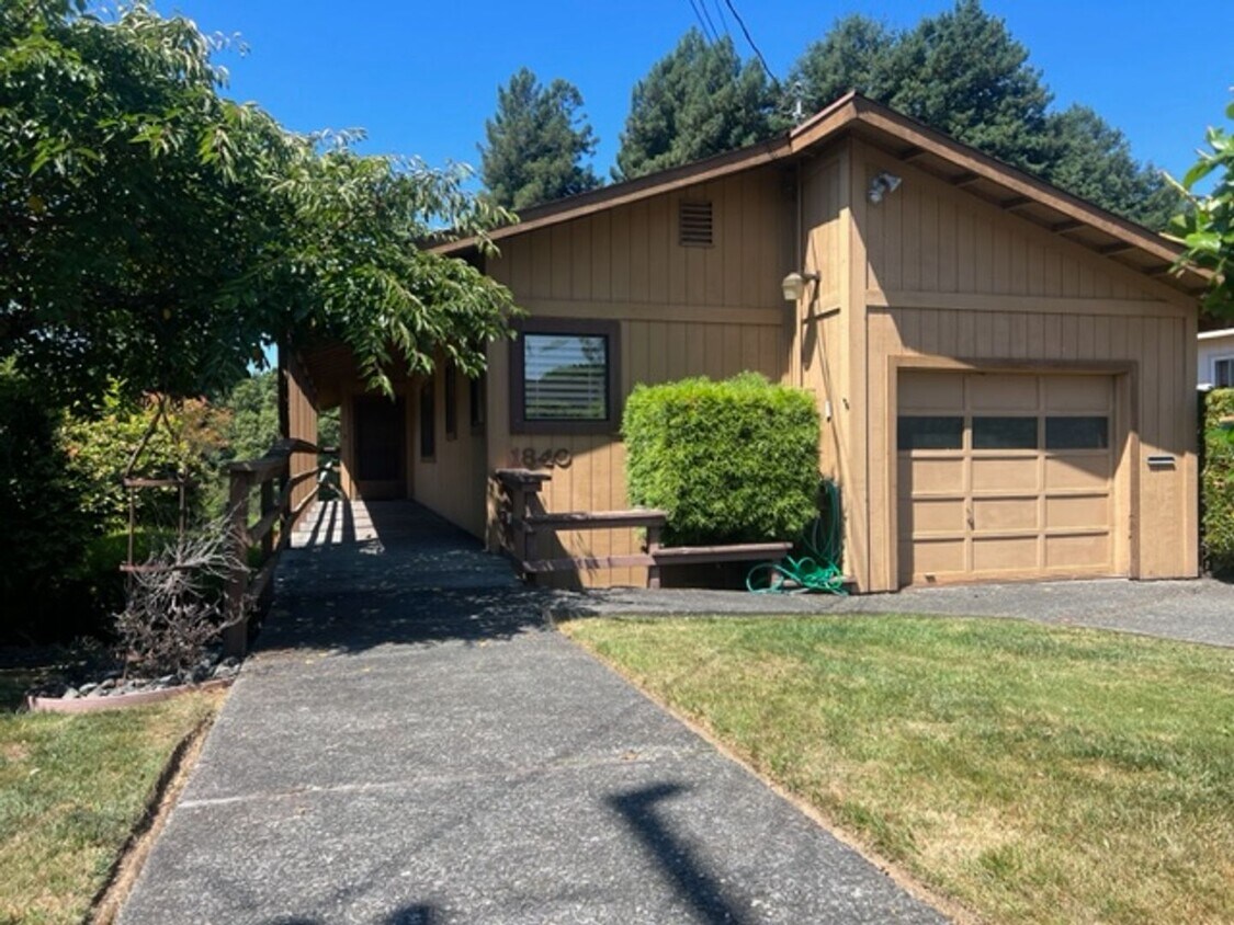 1840 McFarlan St, Eureka, CA 95501 House Rental in Eureka, CA
