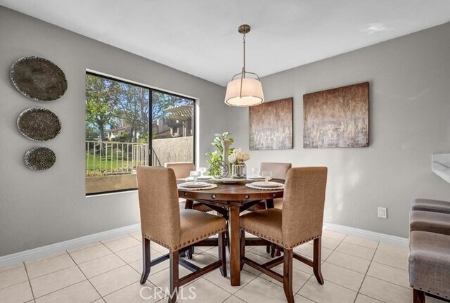 Foto del edificio - 913 Whitewater Dr