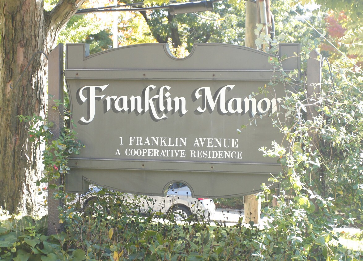 Franklin Court Apartments in White Plains NY Apartments com Franklin Court Apartments in White Plains NY Apartments com