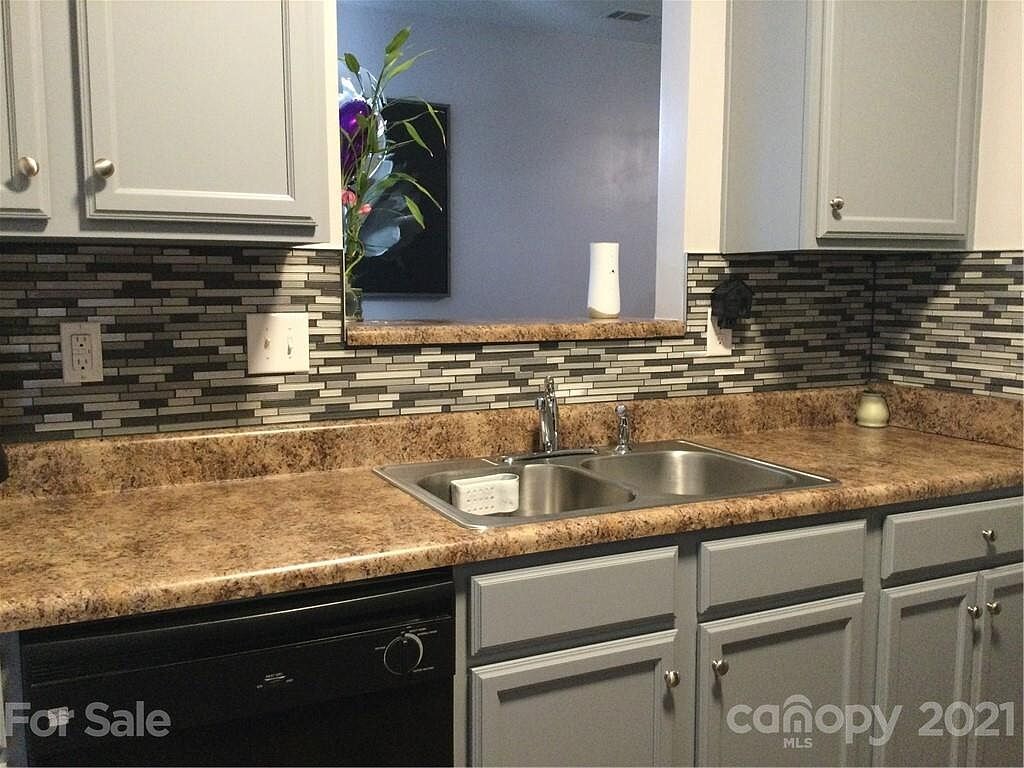 7607 Galvin St, Charlotte, NC 28215 - House for Rent in Charlotte, NC |  Apartments.com