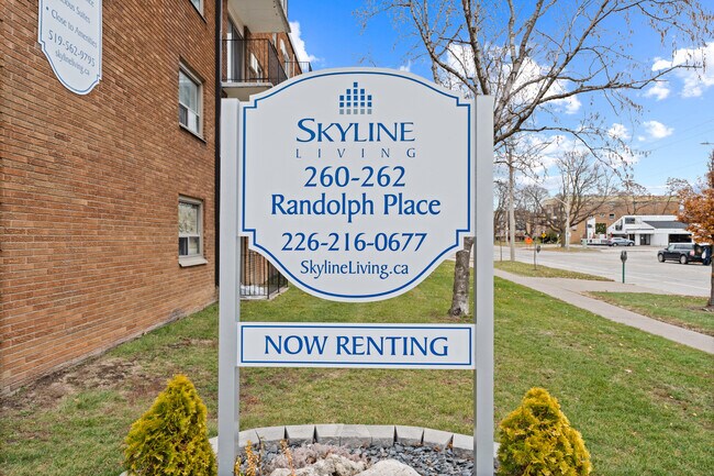 Photo du bâtiment - Randal Court