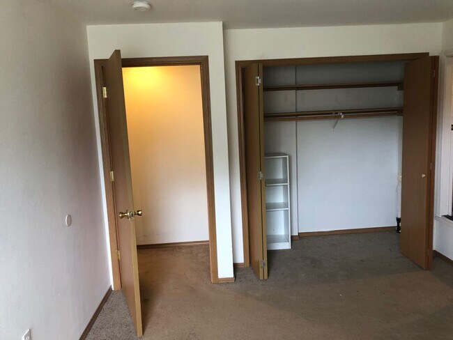 Foto del edificio - Two Bedroom in Mount Vernon