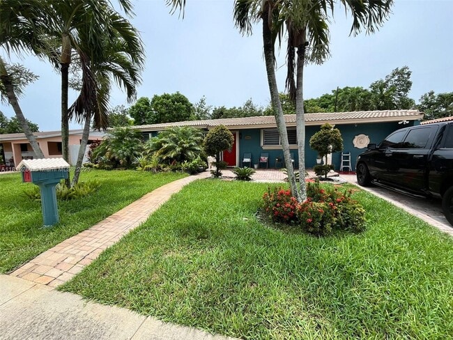 Building Photo - 1320 NW 134th St