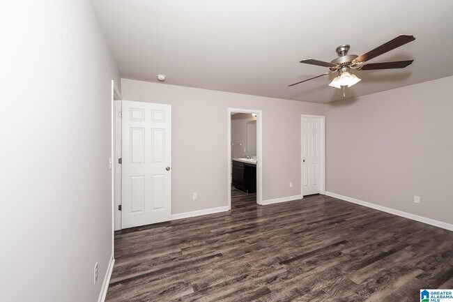 Foto del edificio - 631 Kincaid Cove Ln