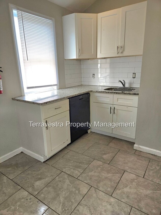 Foto principal - 508 S 2nd St