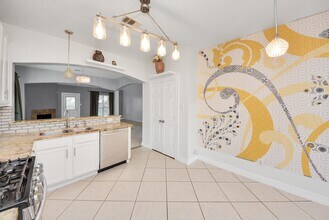 Building Photo - 18315 Brenwood Menor Dr