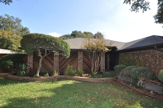 Photo - 3 Cimarron Dr House