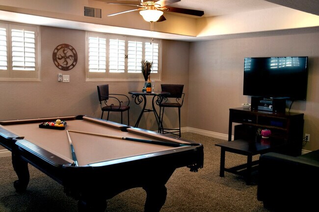 Building Photo - 6119 E Lowden Rd