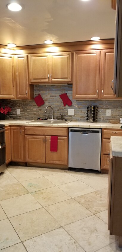 Kitchen Kitchen Renovations Pending - 708 Lake Edward Dr