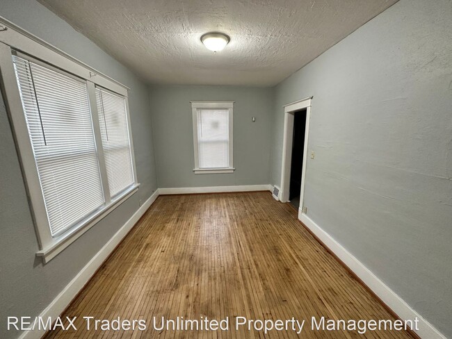 Building Photo - 3 br, 2 bath House - 920 W McClure