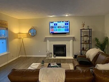 Foto del edificio - 32918 Rebecca Ln