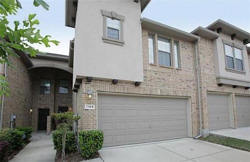 Primary Photo - Allen Townhome Close Minutes to Watters Creek