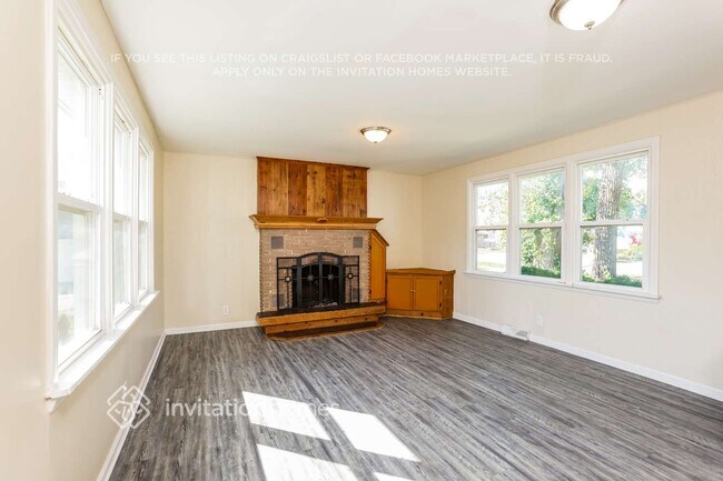 Foto del edificio - 5759 W 82nd Pl